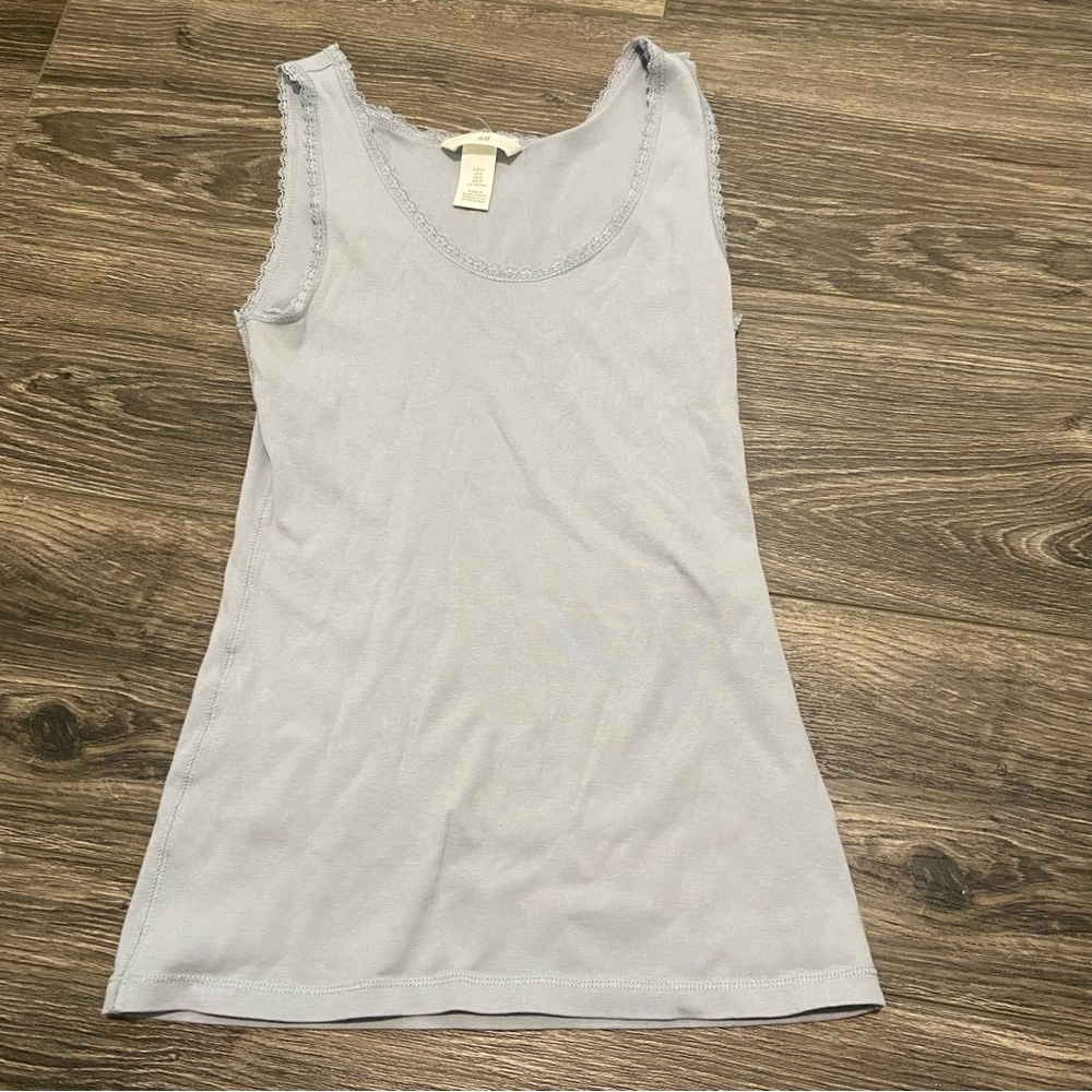 H&M light blue stretchy tank top size M